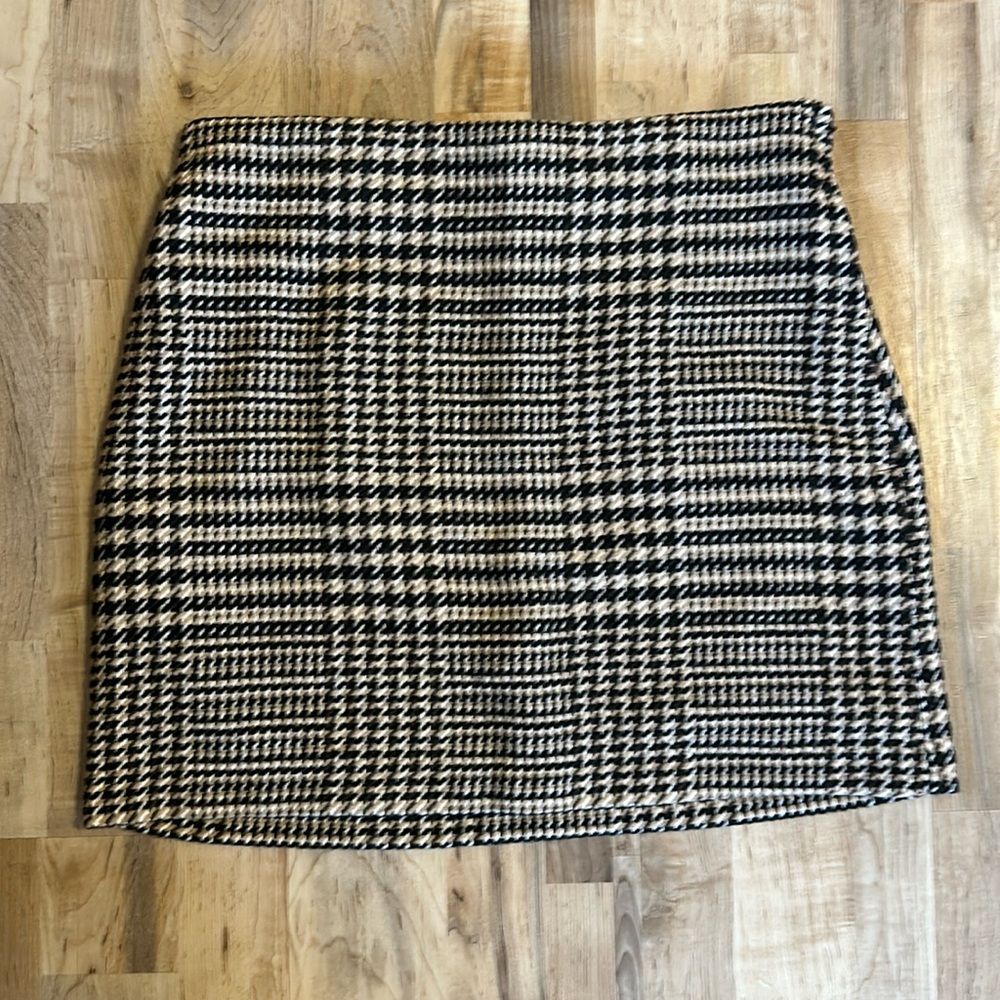H&M mini skirt